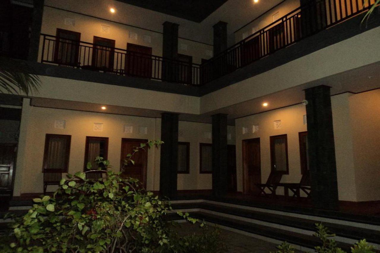 Апартаменты Puri Clinton Bali Нуса-Дуа Экстерьер фото