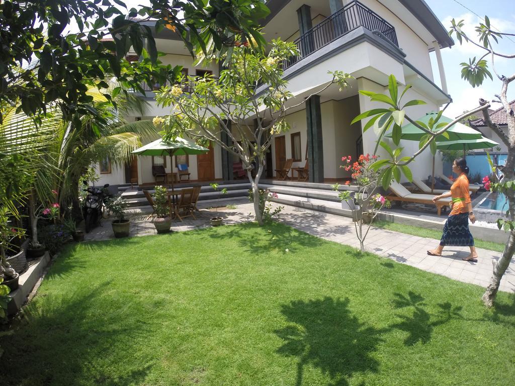 Апартаменты Puri Clinton Bali Нуса-Дуа Экстерьер фото